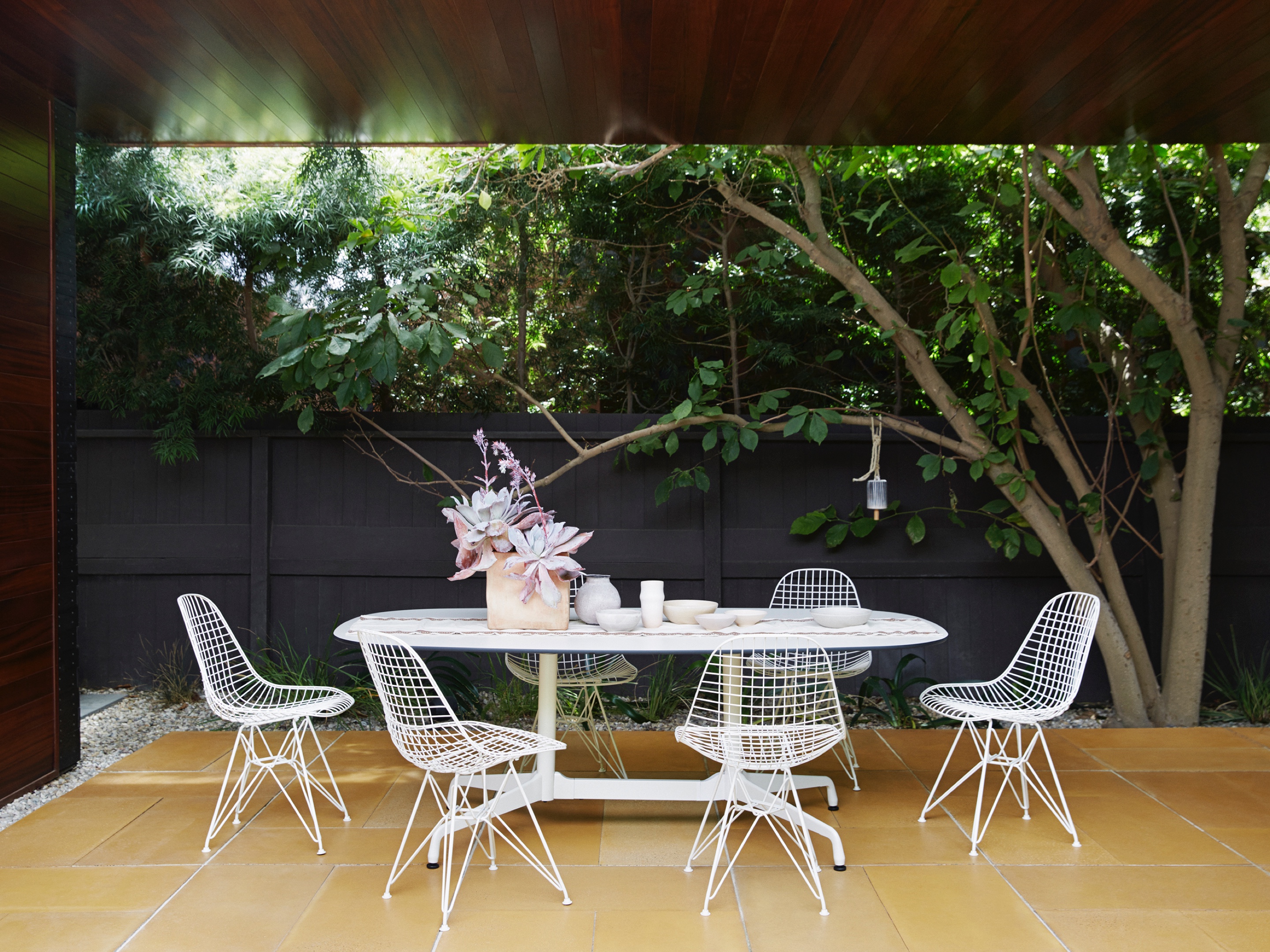 创意安博网页版 - 坐具|餐椅|办公安博网页版|安博anbo（中国）安博网页版|伊姆斯金属线椅（舒适版）